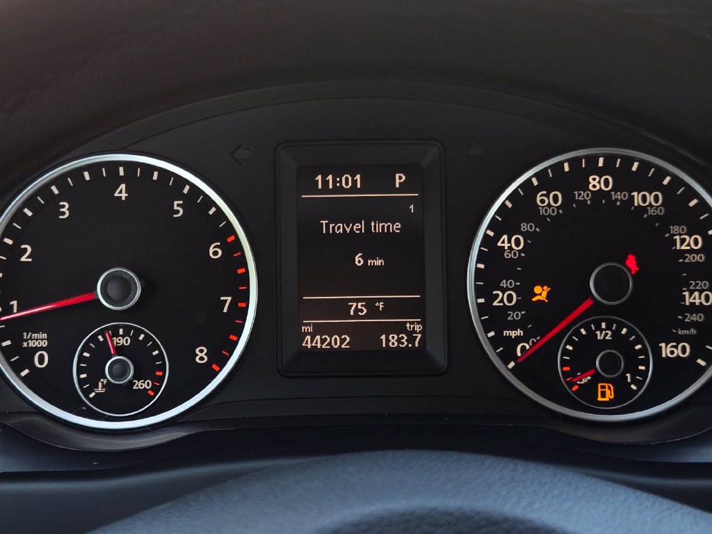 Used 2016 Volkswagen Tiguan S FWD image 24