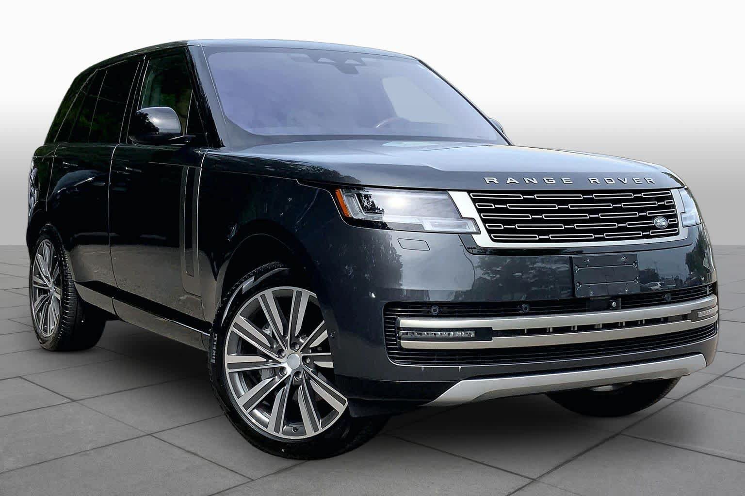 Used 2023 Land Rover Range Rover SE AWD/4WD image 3