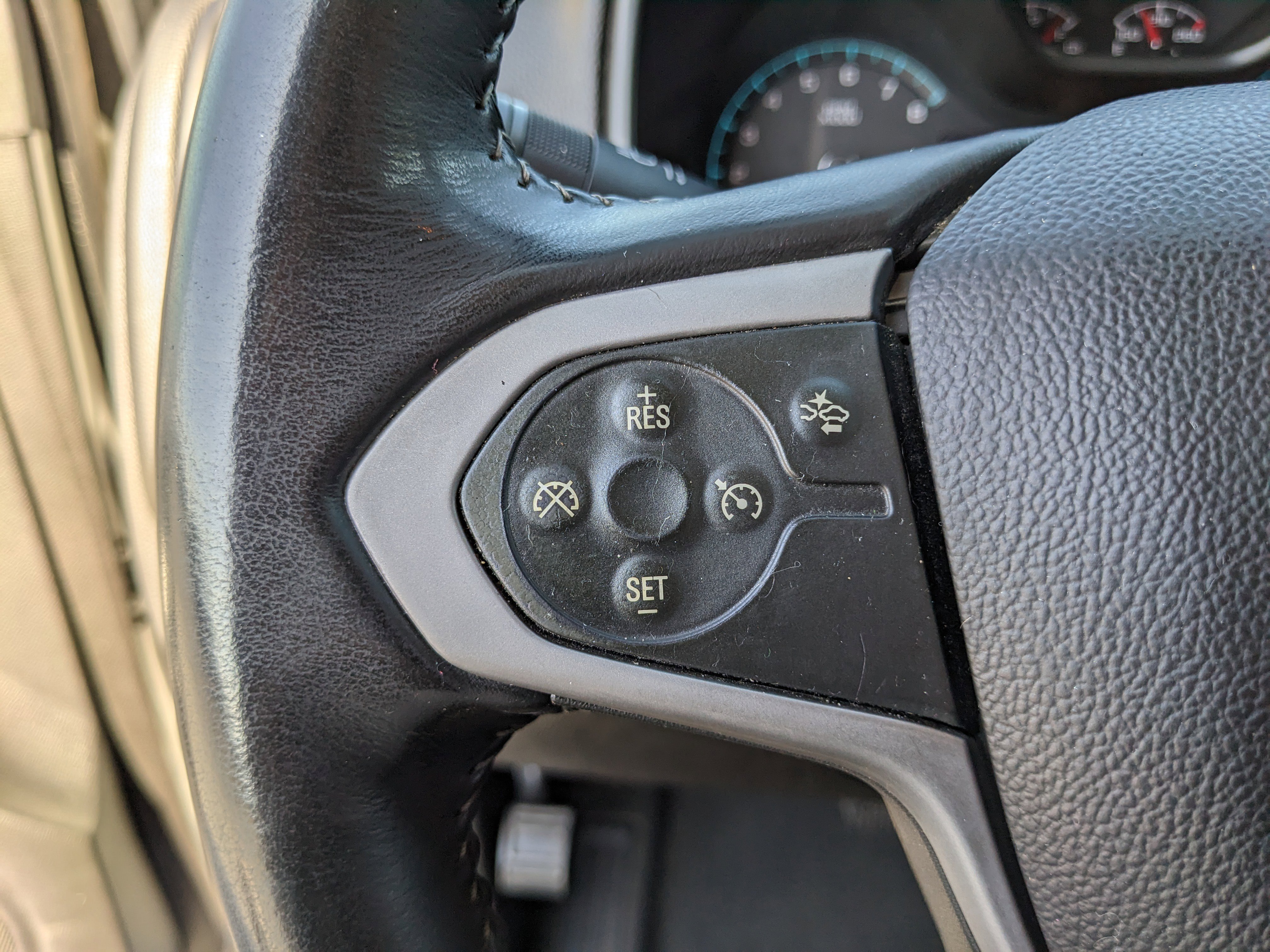 Used 2019 Chevrolet Colorado LT w/ LT Convenience Package image 36