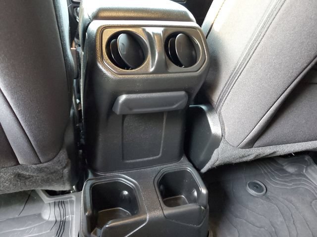Used 2023 Jeep Wrangler Unlimited Sport AWD/4WD image 16