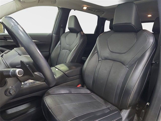 Used 2022 INFINITI QX60 Sensory w/ Cargo Package image 16