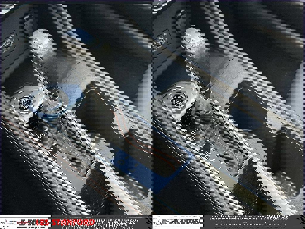 Used 2022 Nissan Sentra SR w/ SR Premium Package image 32