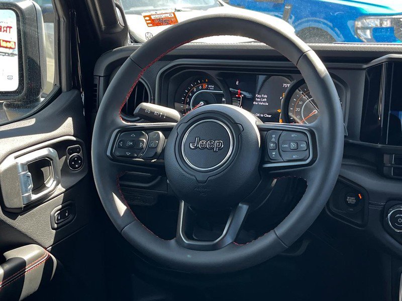 Used 2024 Jeep Gladiator Rubicon image 12