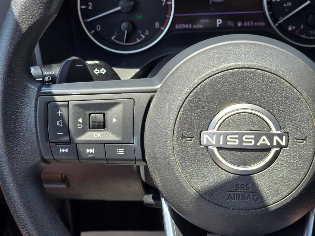 Used 2024 Nissan Rogue SV AWD/4WD image 15