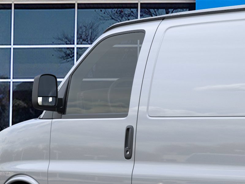 New 2026 Chevrolet Express 3500 RWD image 12