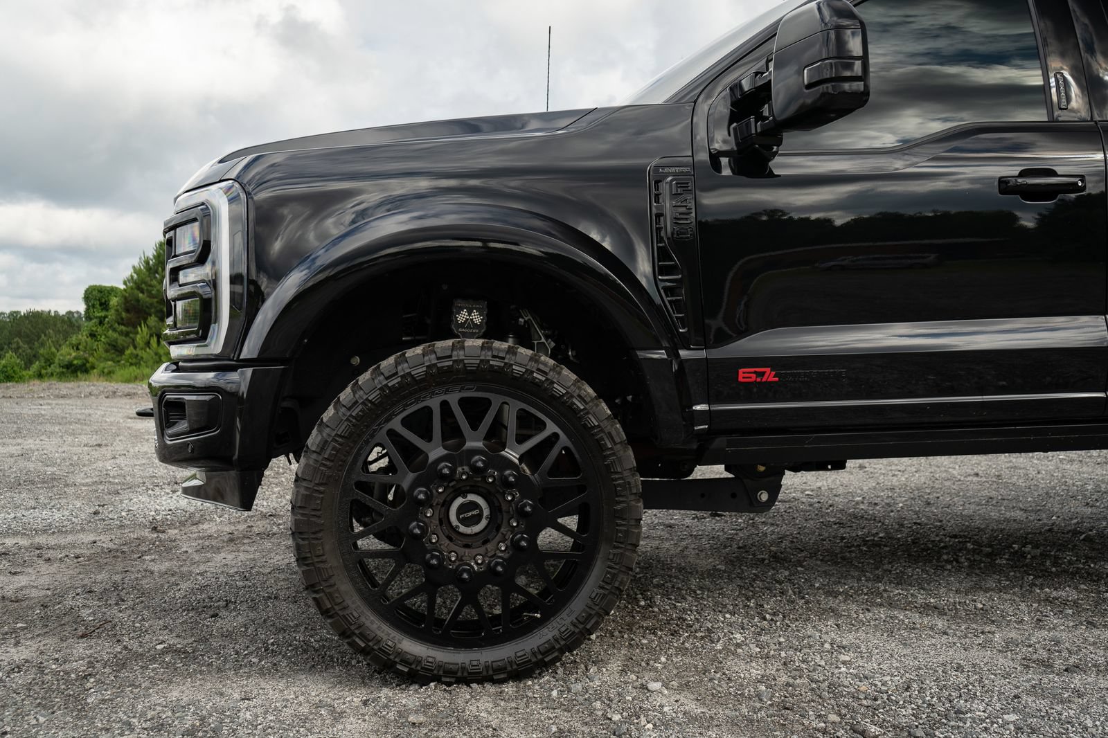 Used 2024 Ford F450 Limited AWD/4WD image 11