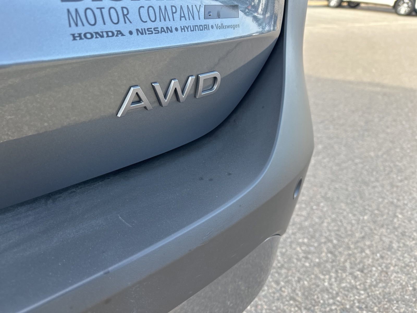 Used 2025 Nissan Kicks SV image 5