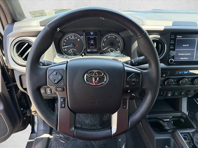 Used 2023 Toyota Tacoma TRD Sport w/ Technology Package AWD/4WD image 14