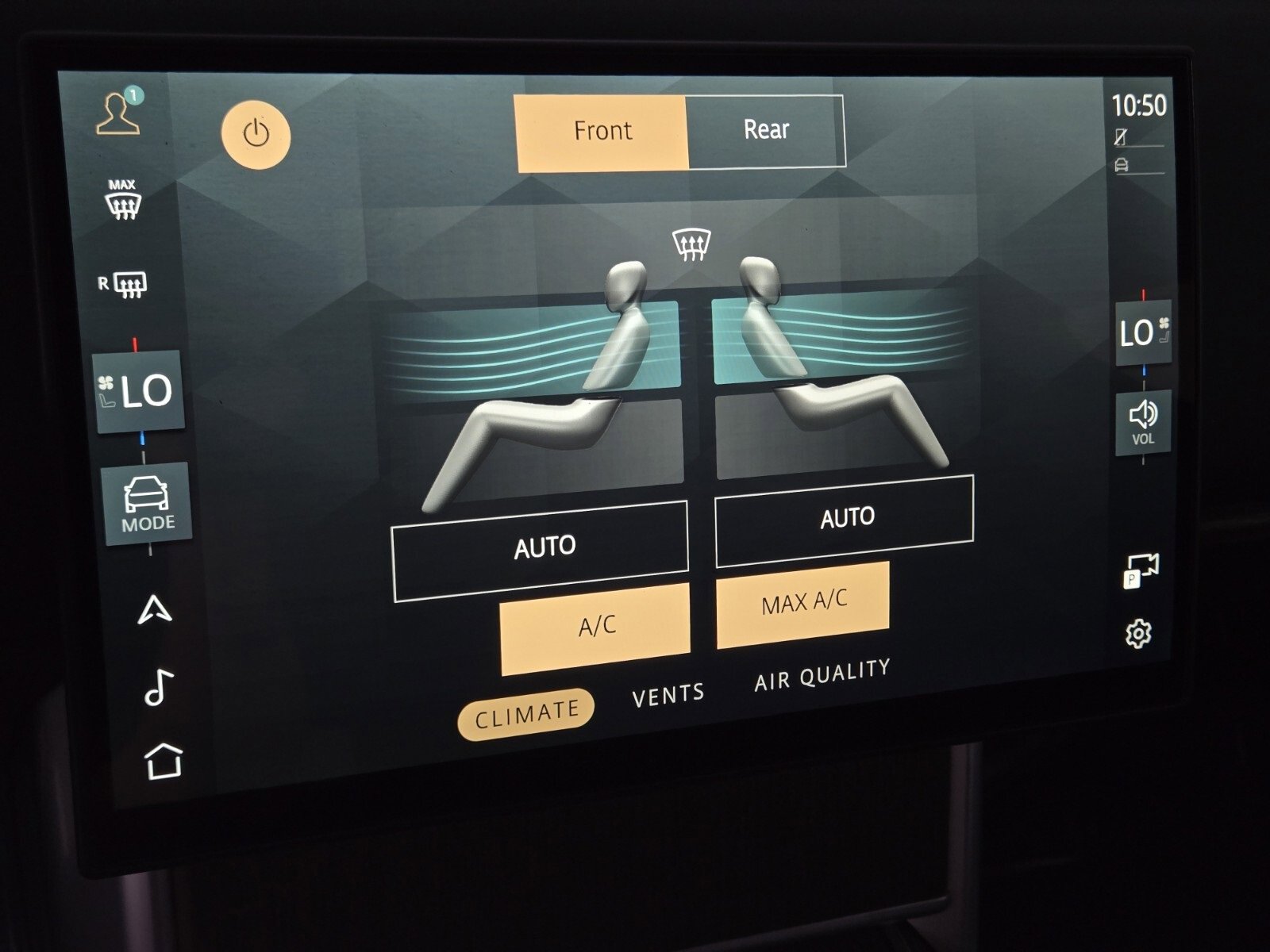 New 2025 Land Rover Range Rover SE image 25