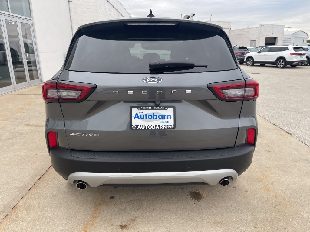 Used 2023 Ford Escape Active w/ Tech Pack #2 FWD image 4