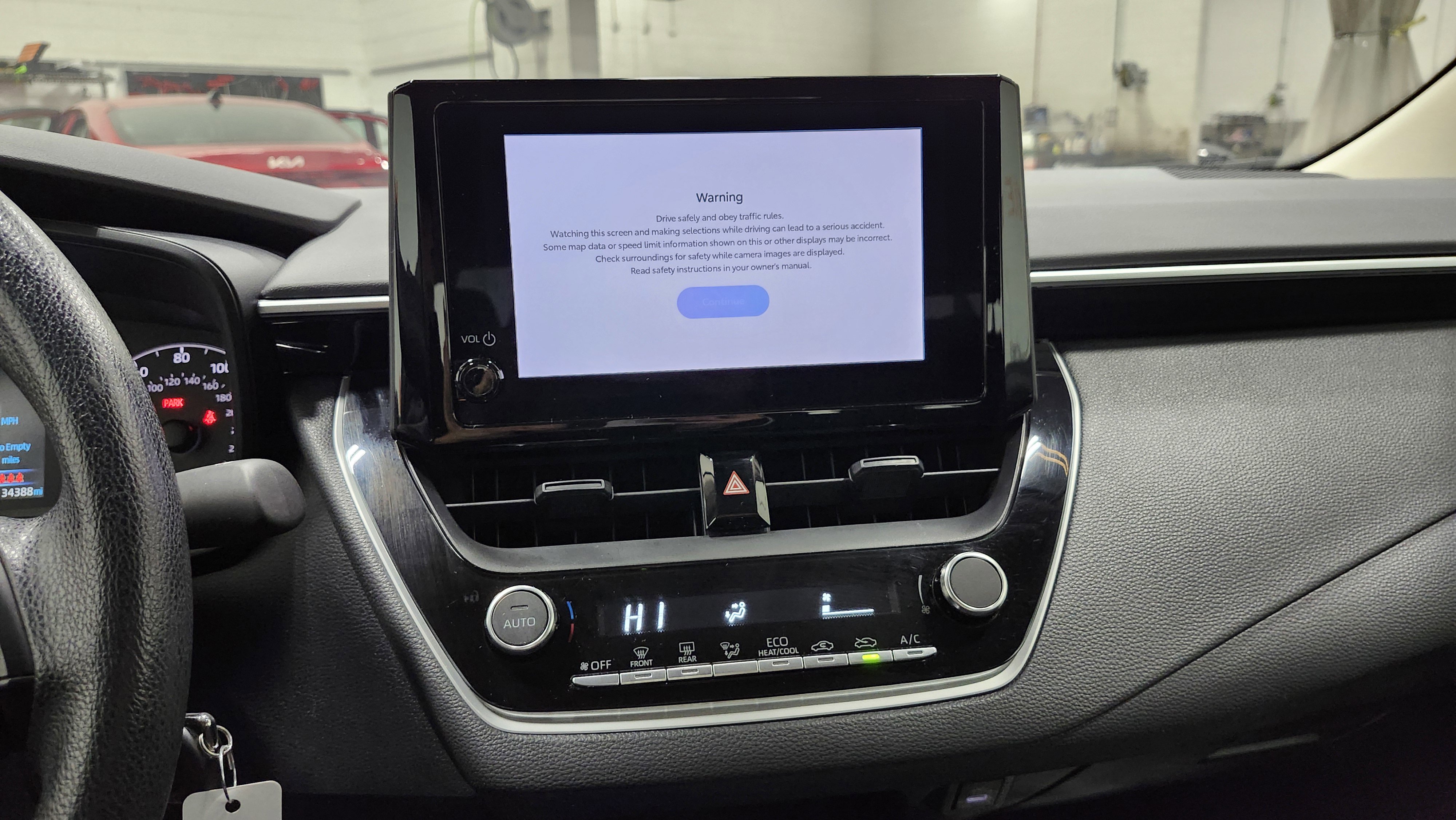 Used 2024 Toyota Corolla LE image 27