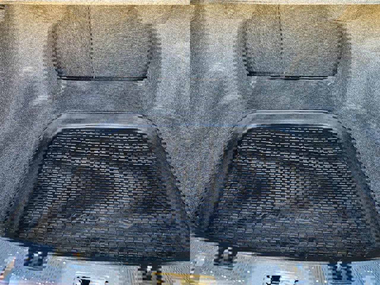 Used 2011 Ford Taurus Limited w/ 303A Rapid Spec Order Code image 35