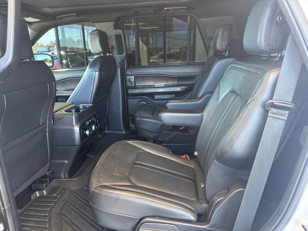 Used 2020 Ford Expedition Limited w/ Special Edition Package AWD/4WD image 14
