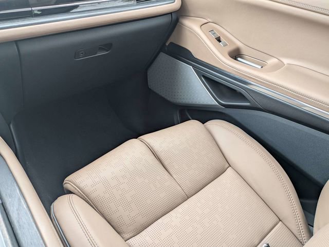 New 2026 Lincoln Navigator Black Label image 16