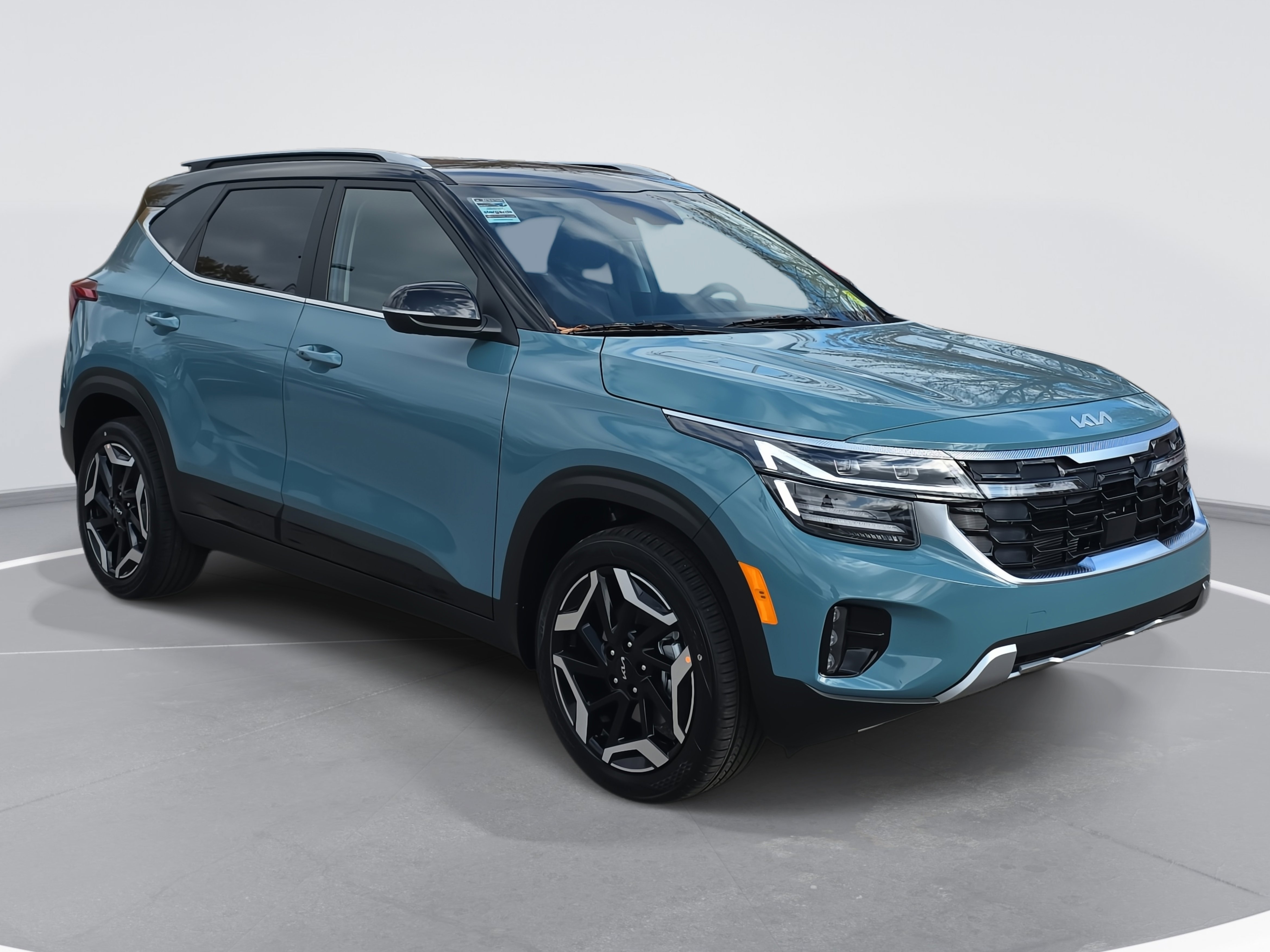 New 2026 Kia Seltos SX image 3