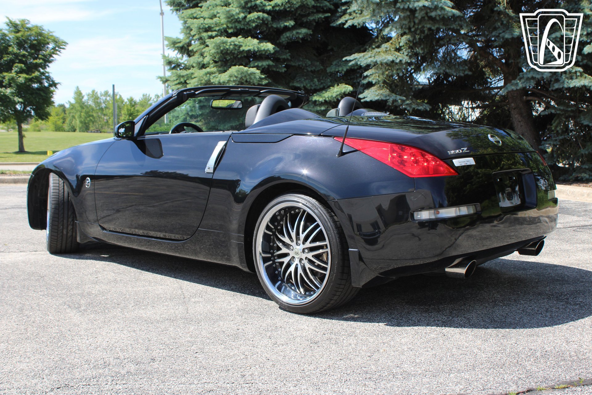 Used 2006 Nissan 350Z Touring RWD image 2
