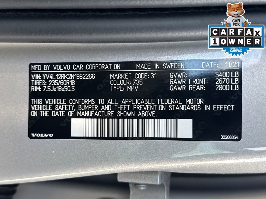 Used 2022 Volvo XC60 B5 Momentum image 32