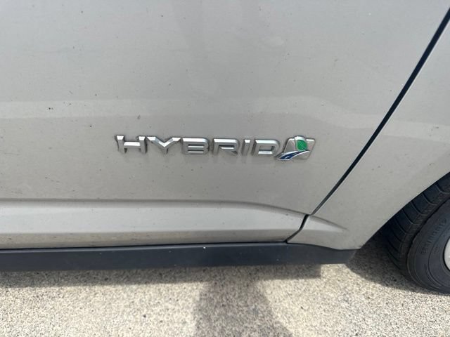 Used 2016 Ford C-MAX SE w/ Equipment Group 201A FWD image 5