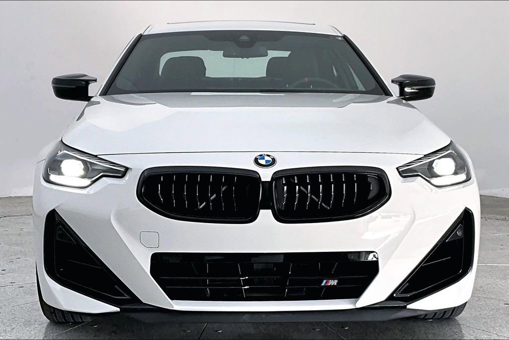 Used 2025 BMW M240i xDrive Coupe image 5