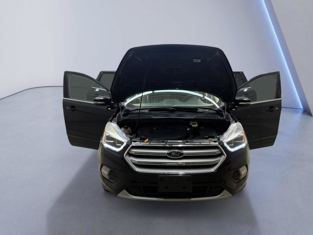 Used 2018 Ford Escape Titanium AWD/4WD image 10