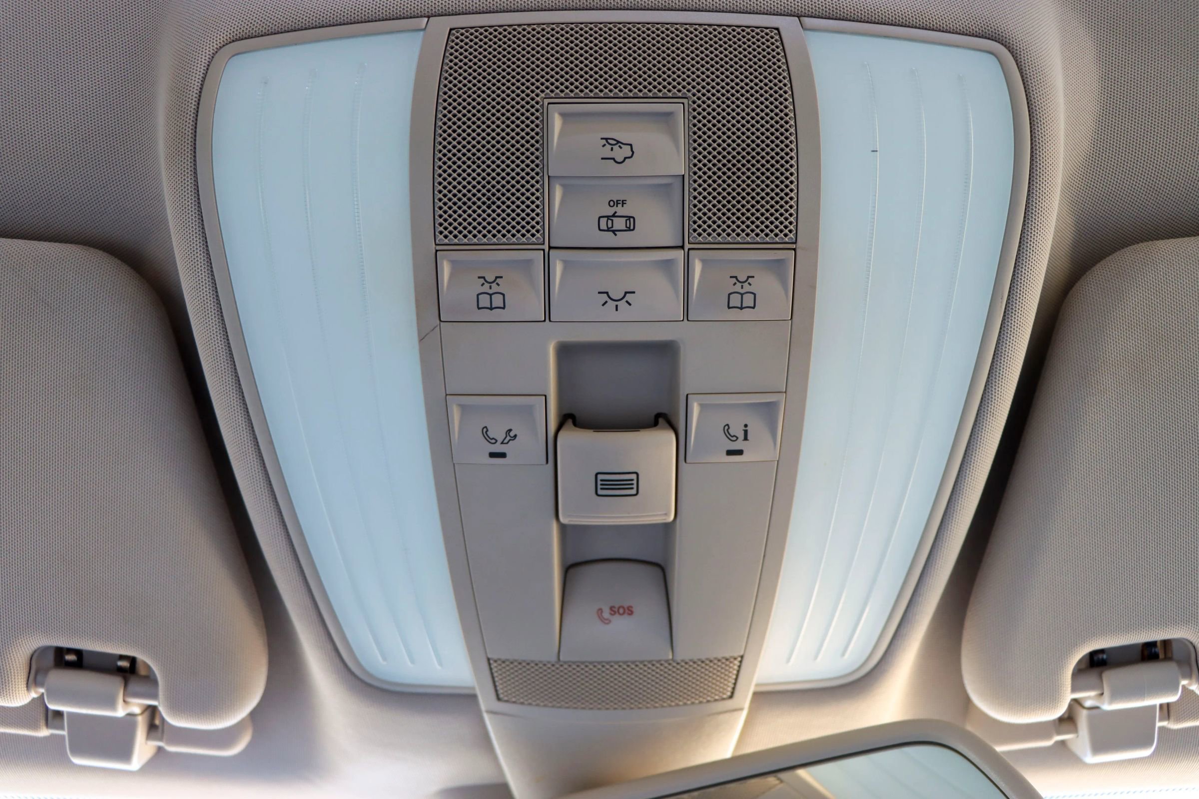 Used 2014 Mercedes-Benz E 350 Sedan image 39