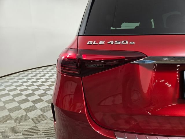 Certified 2025 Mercedes-Benz GLE 450e 4MATIC image 9