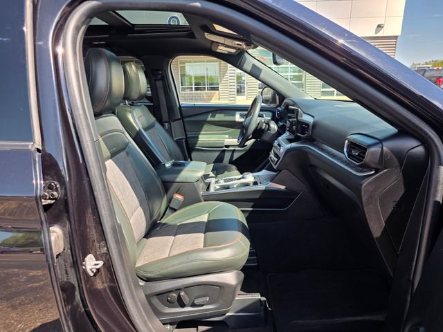 Used 2023 Ford Explorer Timberline w/ Timberline Technology Package AWD/4WD image 16