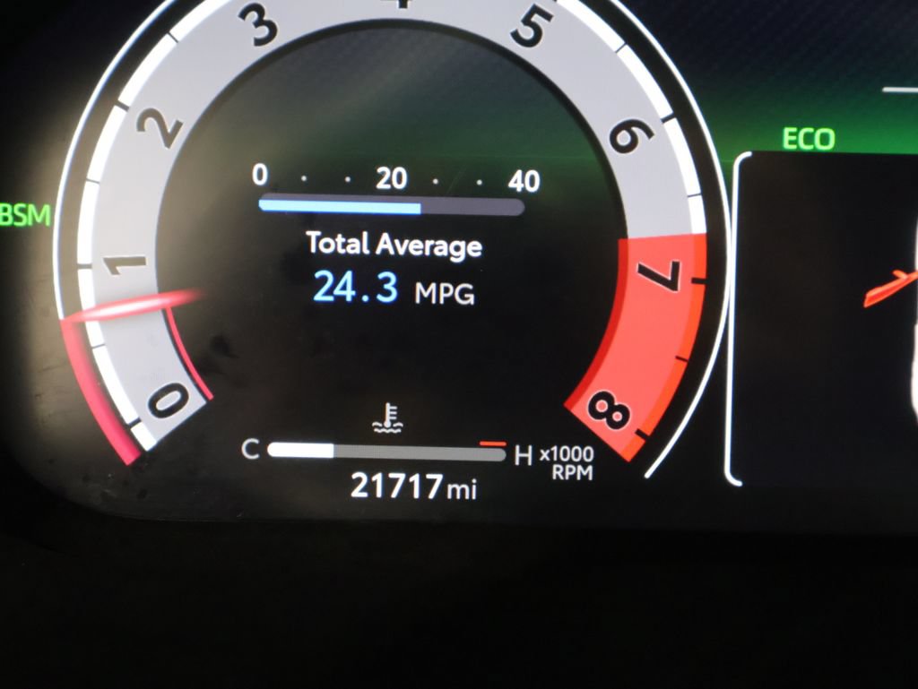 Certified 2023 Toyota RAV4 Limited w/ Limited Grade Weather Package AWD/4WD image 40