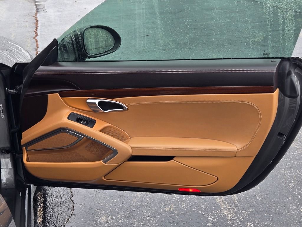 Certified 2017 Porsche 911 Turbo image 29