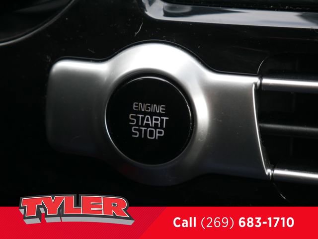 Used 2023 Kia Seltos EX image 29