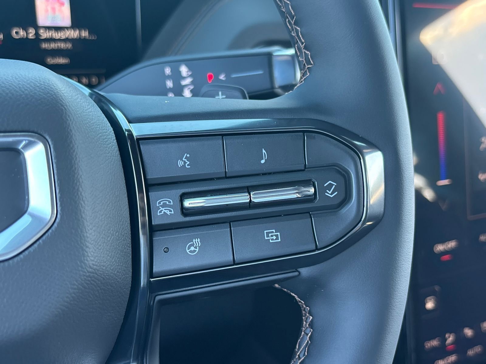 New 2026 GMC Yukon AT4 image 14