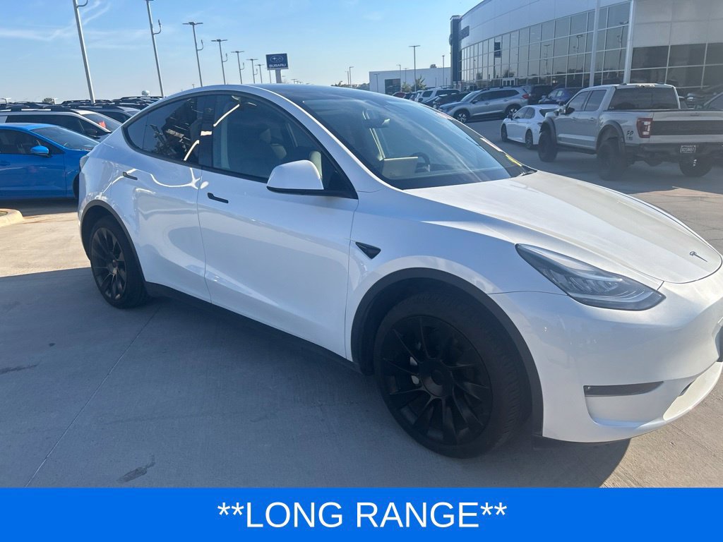 Used 2023 Tesla Model Y Long Range AWD/4WD image 3