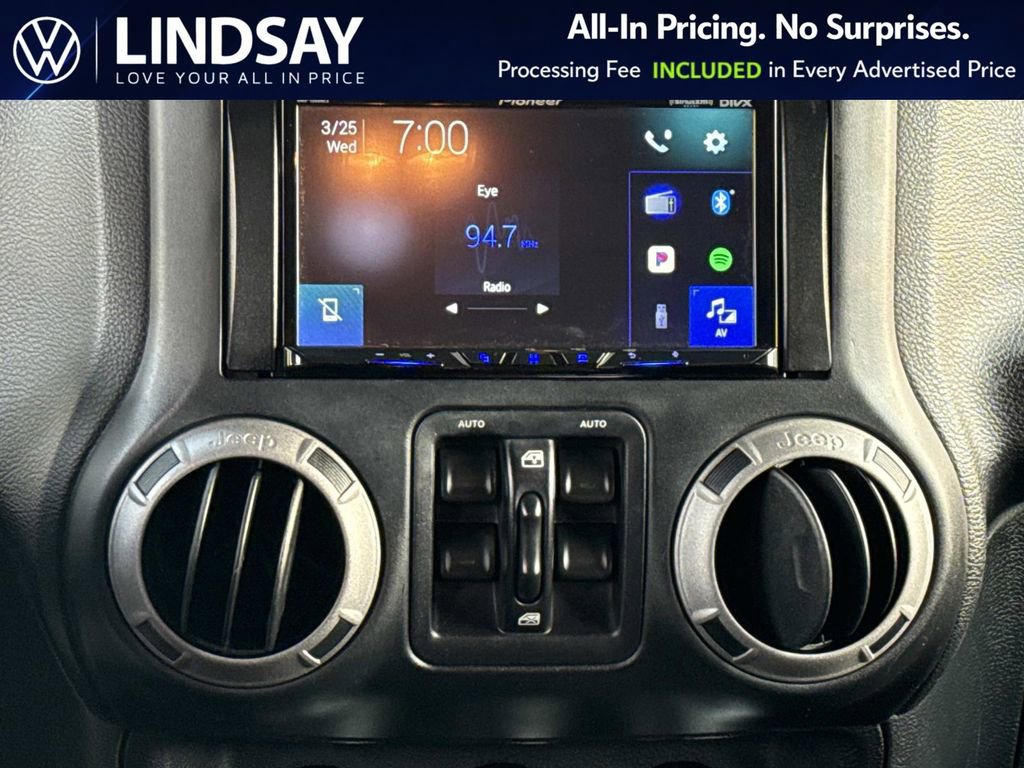 Used 2015 Jeep Wrangler Unlimited Sport w/ Quick Order Package 24S AWD/4WD image 14