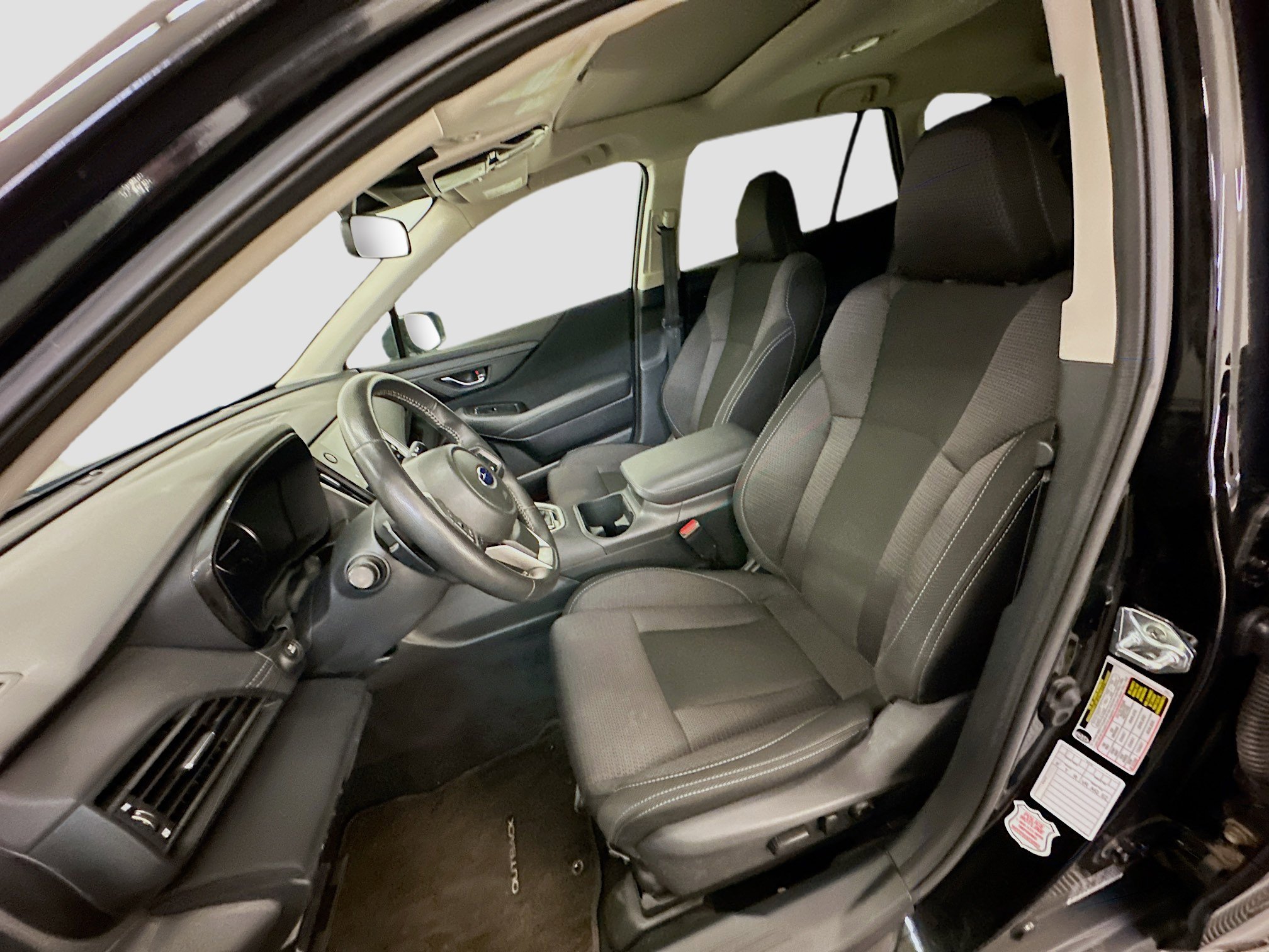 Used 2025 Subaru Outback Premium image 13