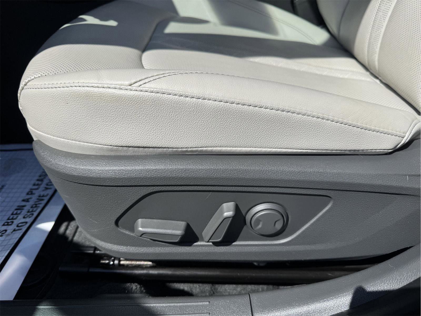Used 2023 Hyundai Sonata Limited FWD image 14