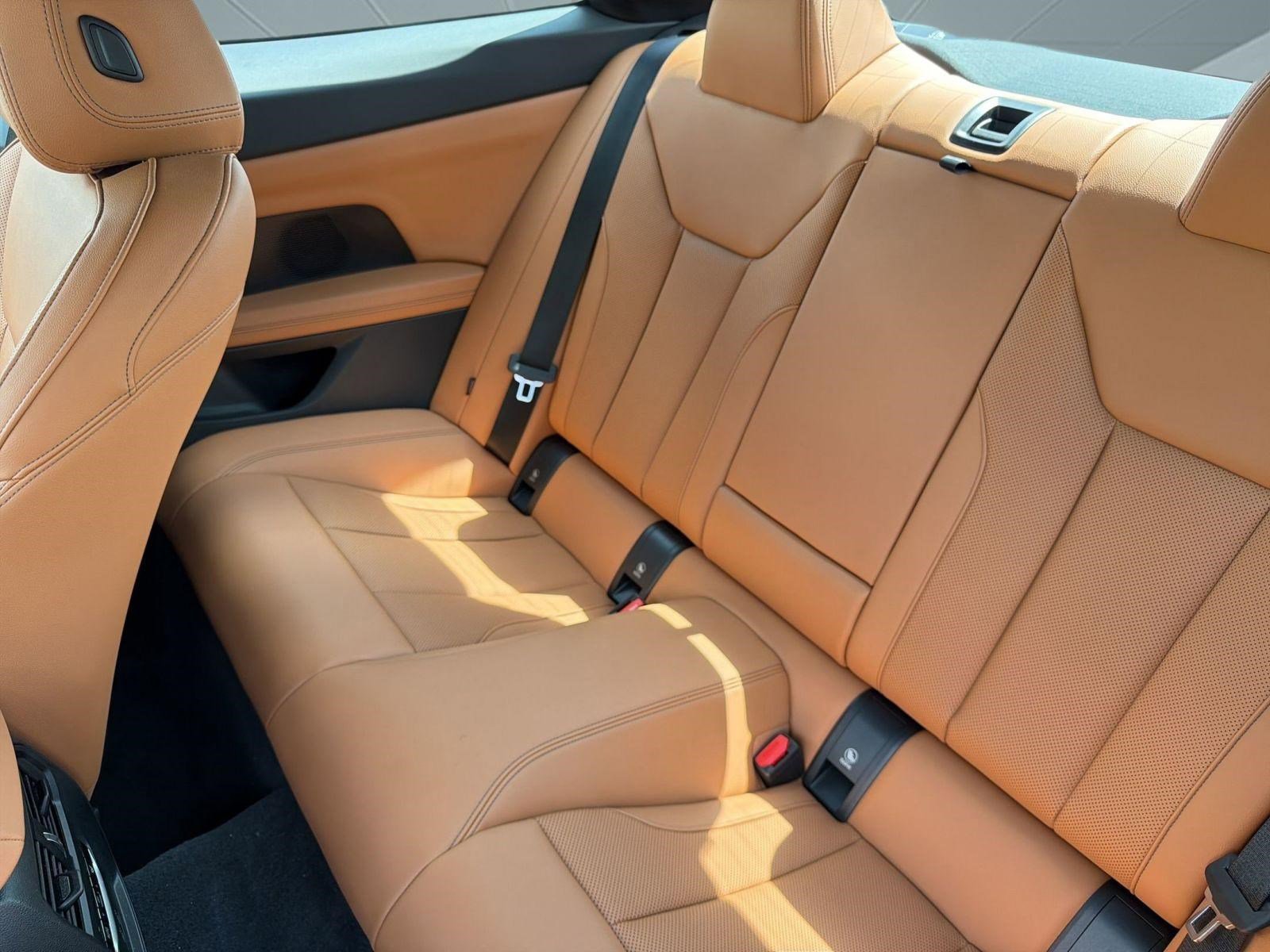 Certified 2023 BMW 430i Coupe w/ Premium Package image 26