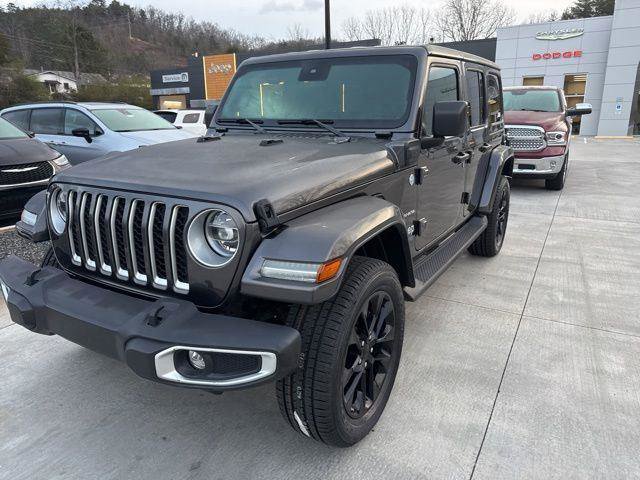 Used 2021 Jeep Wrangler Unlimited Sahara w/ Dual Top Group image 12