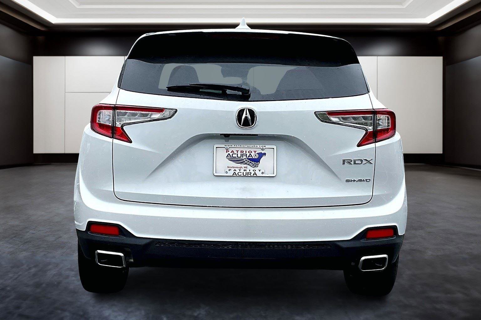 New 2025 Acura RDX SH-AWD image 4