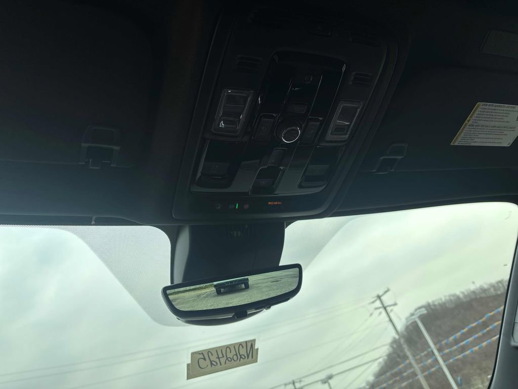 New 2026 Chevrolet Tahoe High Country image 21