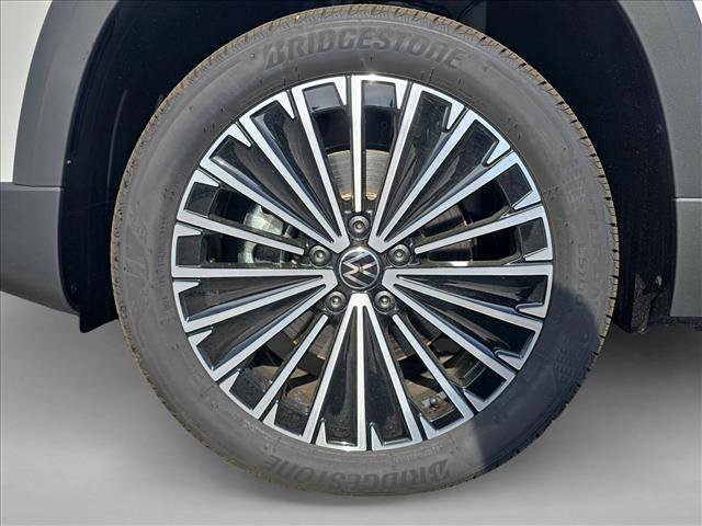 New 2026 Volkswagen Taos SE FWD image 11