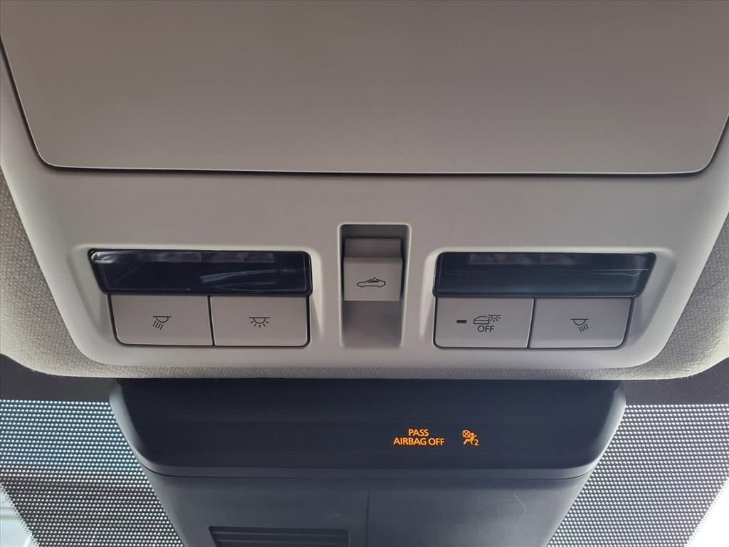 Used 2023 MAZDA MAZDA3 s image 20