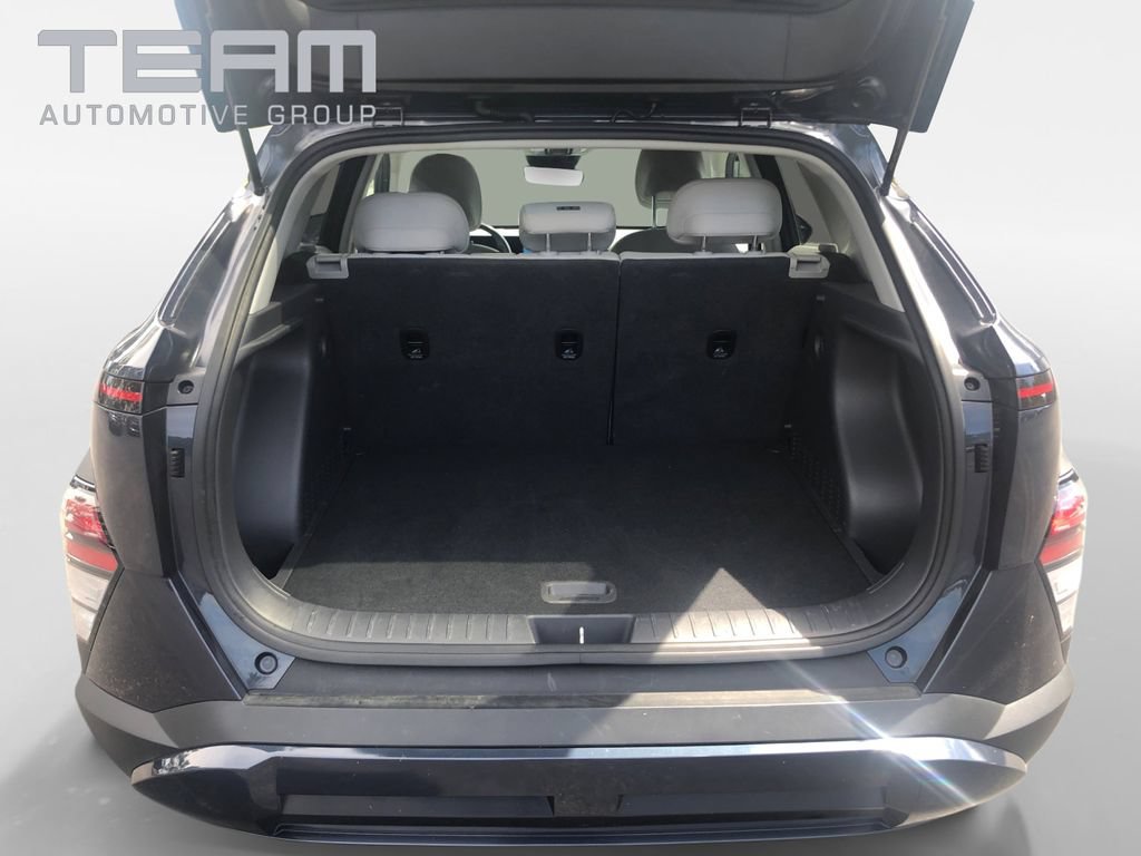 Used 2024 Hyundai Kona SEL FWD image 13