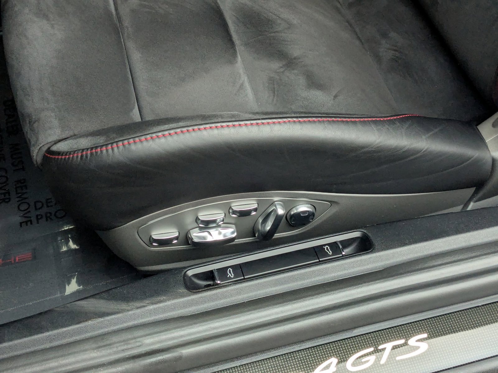 Used 2018 Porsche 911 Targa 4 GTS image 29