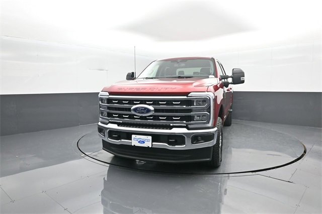 New 2026 Ford F250 Lariat w/ FX4 Off-Road Package image 3