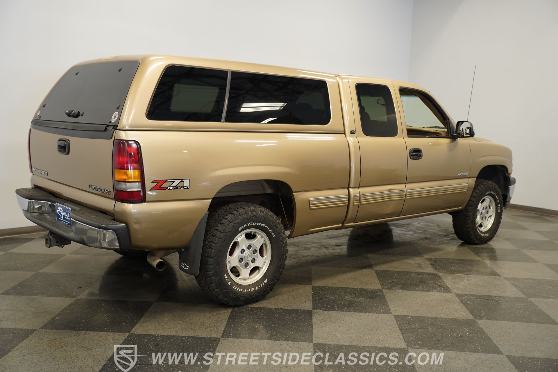 Used 2000 Chevrolet Silverado 1500 LS w/ Off-Road Chassis Pkg AWD/4WD image 13