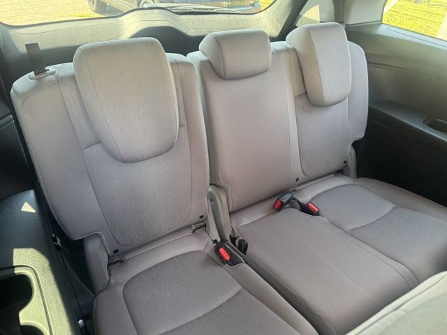 Used 2023 Honda Odyssey EX image 30