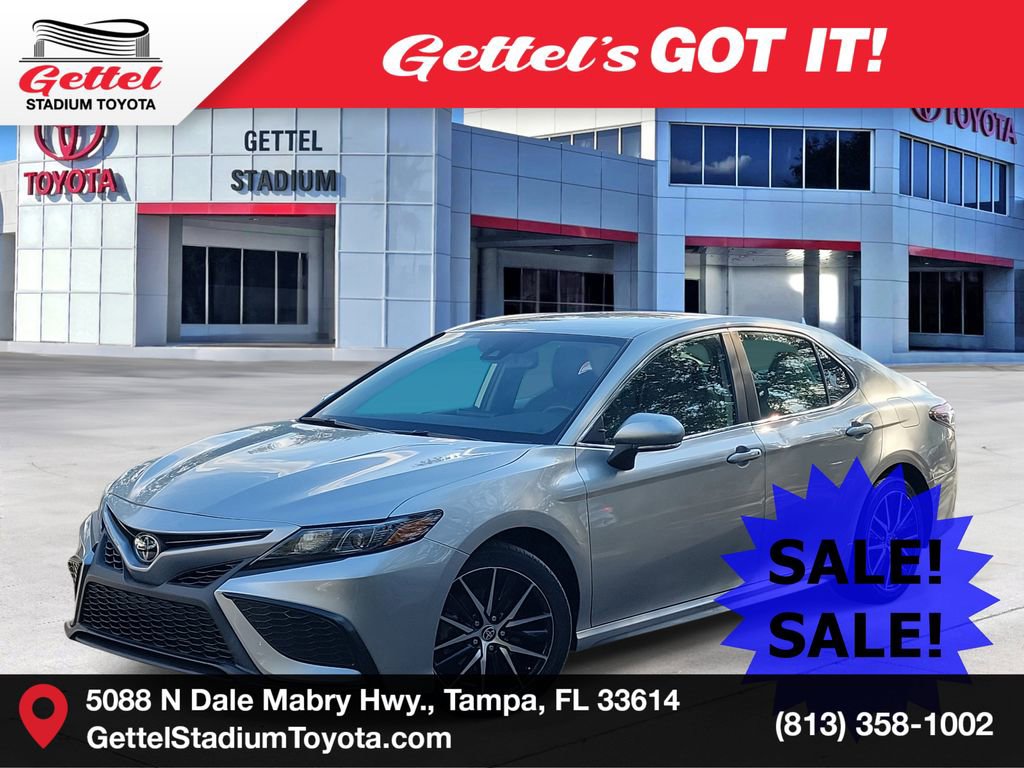 Used 2022 Toyota Camry SE