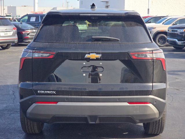 New 2026 Chevrolet Equinox LT w/ Convenience Package II FWD image 13