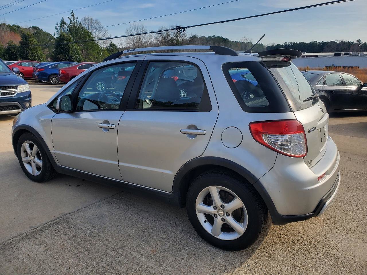 Used 2008 Suzuki SX4 AWD Hatchback w/ Touring Pkg image 11