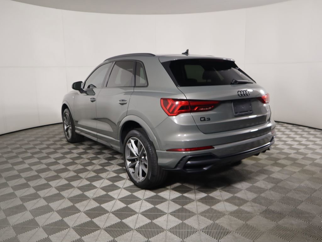 Certified 2022 Audi Q3 2.0T Premium Plus w/ Premium Plus Package image 7